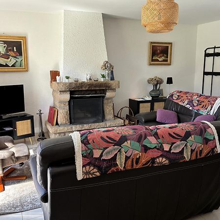 Gite Milin A Sizun Hebergement Confortable Pour 7 Pers Exterior photo